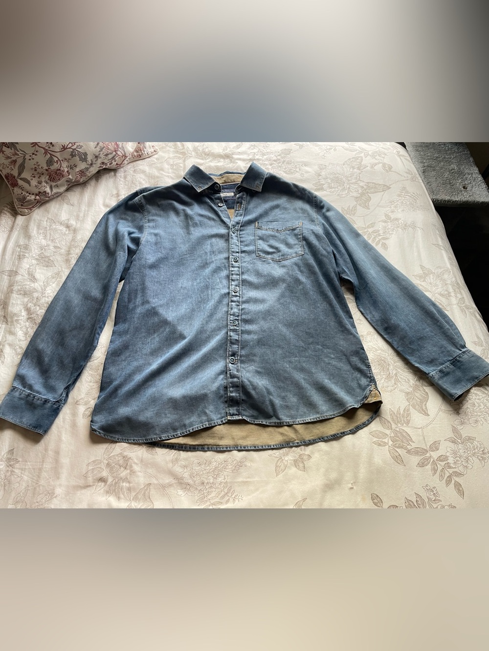 32 Bar Blues Men’s Blue 100% Cotton Chambray Button Down Shirt Large Classic